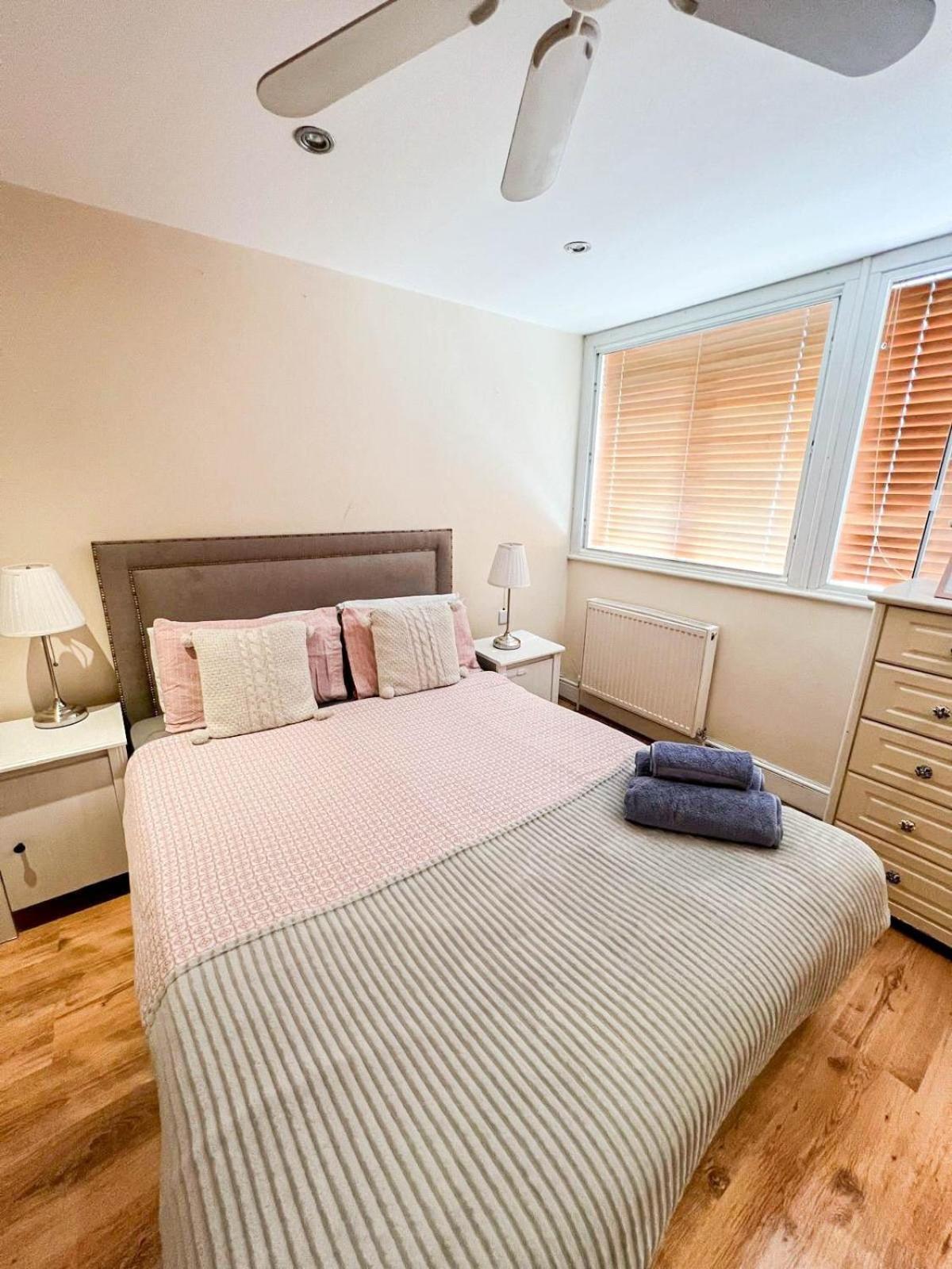 Cosy 1 Bedroom In Kensington, Shepherds Bush Appartamento *