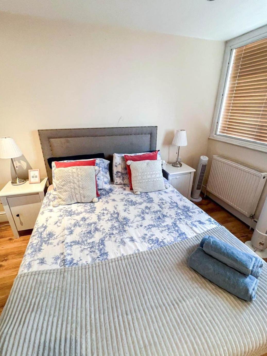 Appartamento Cosy 1 Bedroom In Kensington, Shepherds Bush Londra